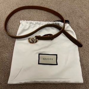 THIN PATENT DOUBLE G BELT (Gucci) authentic